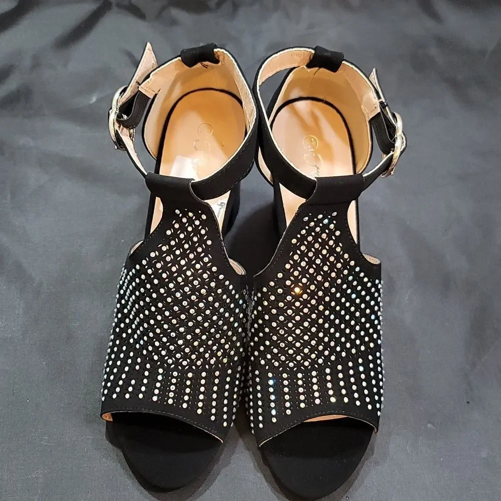 BRAND NEW FOREVER T-STRAP SHINY STUDDED EMBELLISHMENTS OPEN TOE BOOTIE